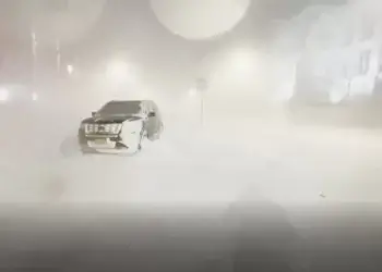 Bora bllokon rrugën që lidh Kosovën me Malin e Zi