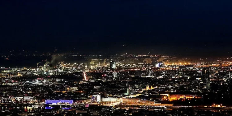 “Ora e Tokës”, miliona njerëz në mbarë botën fikin dritat