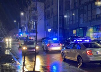 Fushë-Kosovë, vdes një person, ra nga ndërtesa!