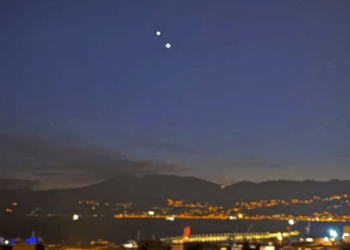 Pamje spektakolare, fenomeni i rrallë në qiell ndodhi mbrëmë