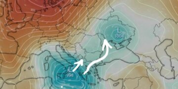 Cikloni dimëror formësohet në deti në jug të Italisë, fuqizohet në Detin Jon!