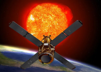 Sot pritet të bjerë në Tokë sateliti i NASA-s, probabiliteti “1 në 2500” që ta godasë ndokënd