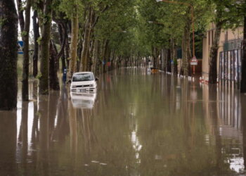 Italia e zhytur nën ujë, rritet numri i viktimave