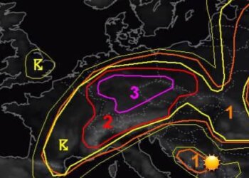 Stuhi të forta dhe tornado “kërcënojnë” Evropen