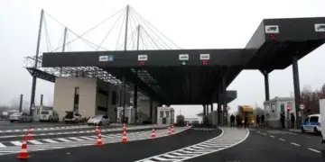 Ministria: Mos kaloni nëpër Serbi, janë arrestuar disa qytetarë