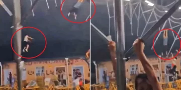 Momente tmerri: Era e fortë merr tendën me gjithë njerëzit që po përpiqeshin ta mbanin