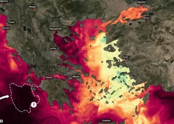 Deti gati sa nuk “vloi” nga temperaturat ekstreme të korrikut, në Jon termometri shkoi 30°C!