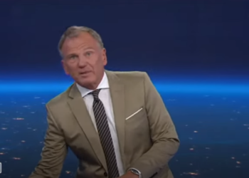 Vapa e padurueshme në Austri, shikoni veprimin e spikerit gjatë edicionit të lajmeve