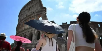 Nga vapa në përvëlim! Përkeqësim i situatës në Itali e Greqi, zjarre në Spanjë!