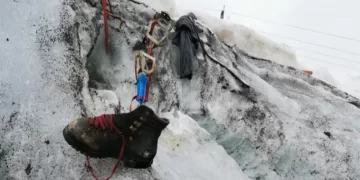 Shkrirja e akullnajës zvicerane zbulon alpinistin e zhdukur që nga viti 1986!