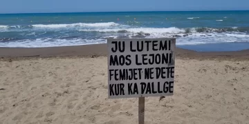 “Mos notoni kundër rrymës”, ekspertët e notit tregojnë si t’i shpëtosh kurtheve të detit