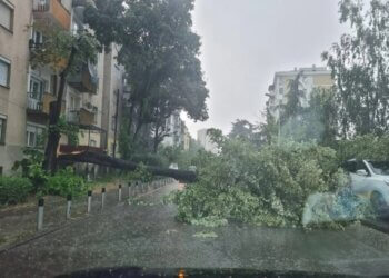 Stuhi e fortë edhe në Shkup, pamje