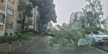 Stuhi e fortë edhe në Shkup, pamje