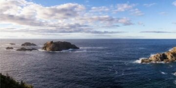 Pas Mesdheut, temperatura rekord edhe në Oqeanin Atlantik!