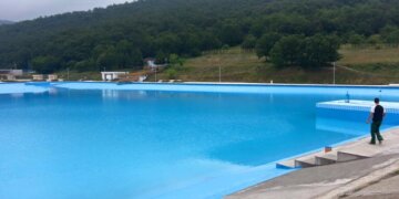 Mbyllet për sot pishina e Grëmisë