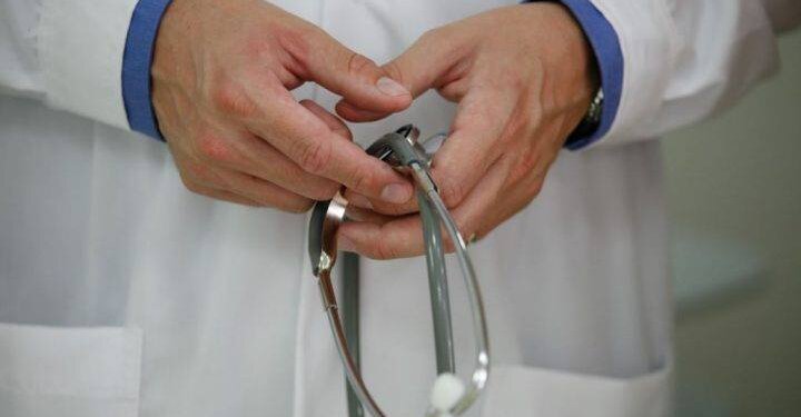 Shtimi i rasteve me meningjit, cilat janë simptomat dhe shkaktarët?!