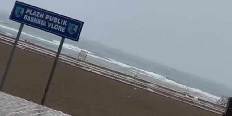 Moti i ashpër godet vendin, Policia Kufitare e Vlorës: Shmangni daljen në det, rrezikoni jetën!