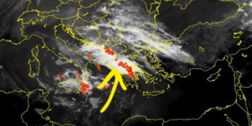 Cikloni në Shqipëri, shumë fshatra në juglindje të Shqipërisë mbeten pa energji elektrike, vështirësi në ndërhyrje për shkak të errësirës