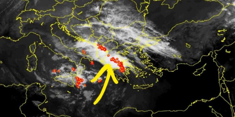 Cikloni në Shqipëri, shumë fshatra në juglindje të Shqipërisë mbeten pa energji elektrike, vështirësi në ndërhyrje për shkak të errësirës