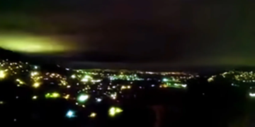 Fenomeni i çuditshëm i dritave para disa tërmeteve, flasin shkencëtarët