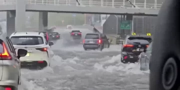 Kaos nga reshjet e shiut në New York, shpallet gjendje emergjente