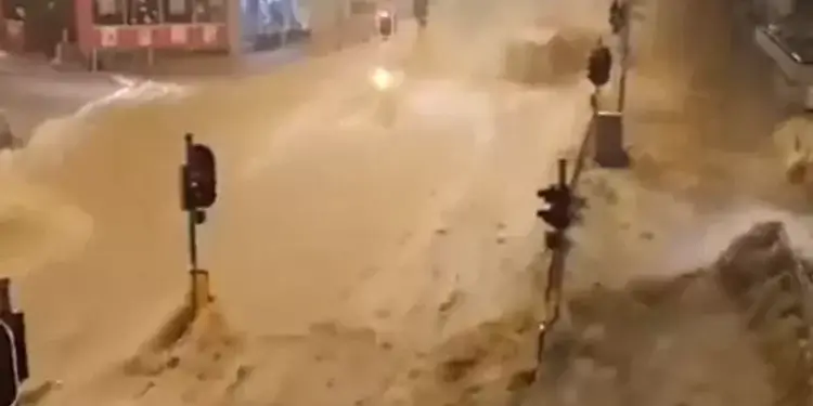 Shirat më të dendur në 140 vite, pamje gati apokaliptike nga Hong-Kongu