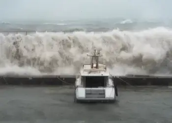 Stuhia tjetër e fortë godet pjesë të Evropës