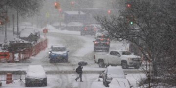 Stuhitë e forta të dimrit në SHBA, vdesin 80 persona