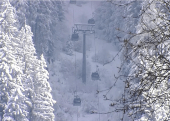 Bie kabina e teleferikut në Austri, katër persona të lënduar rëndë