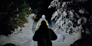 Operacion si në filma për shpëtimin e një çifti zviceran të zënë nga orteku i borës, përfshihen Shërbimi i Kërkim-Shpëtimit Malor i Kosovës, institucionet e Shqipërisë dhe KFOR-i