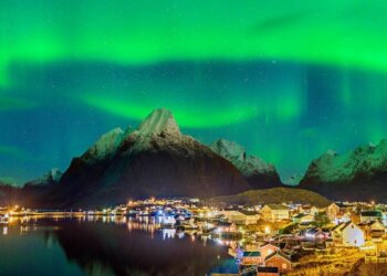 Magjia që ndodh në qytetin e Norvegjisë sa herë që bie nata