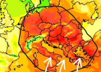 Moti javor, nga dimri në pranverë, pastaj në verë!