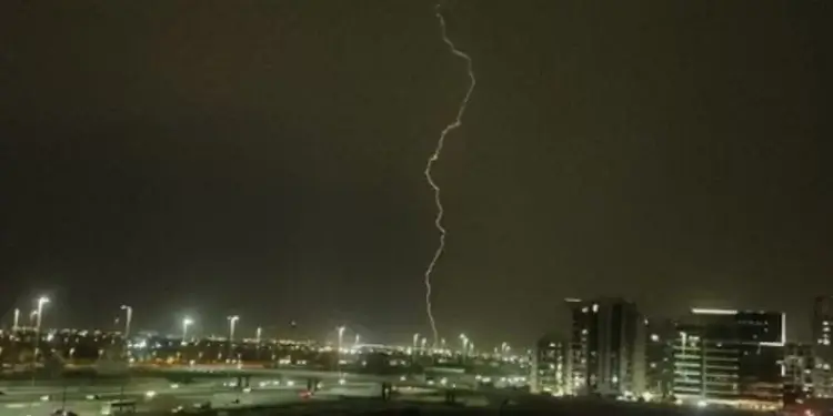 Çfarë janë retë artificiale dhe a i shkaktuan ato përmbytjet e mëdha në Dubai?