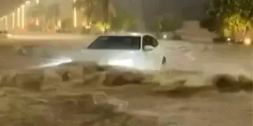 Përmbytje në Arabinë Saudite, mbyllen disa shkolla, bllokohen rrugët