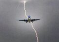 Rrufeja godet aeroplanin Cyrih-Shkup