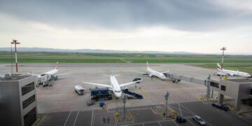 Moti i ligë, disa fluturime u anuluan nga Aeroporti i Prishtinës