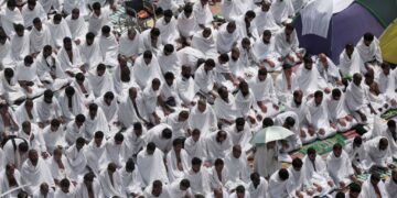 Rritet numri i haxhinjve të vdekur në Mekë, zhduken dhjetëra të tjerë!!