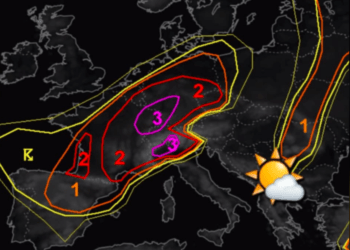 Estofex: Stuhi masive në Evropë sonte, potencial edhe për tornado!
