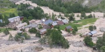 Përmbytje në Zvicër pas stuhive të forta, evakuohen banorët