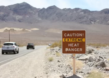 Bota arriti temperaturën më të lartë të regjistruar ndonjëherë