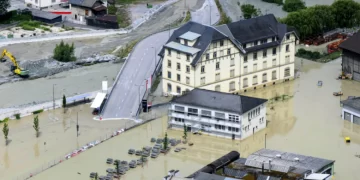 Disa viktima pas stuhive që goditën Francën, Zvicrën dhe Italinë