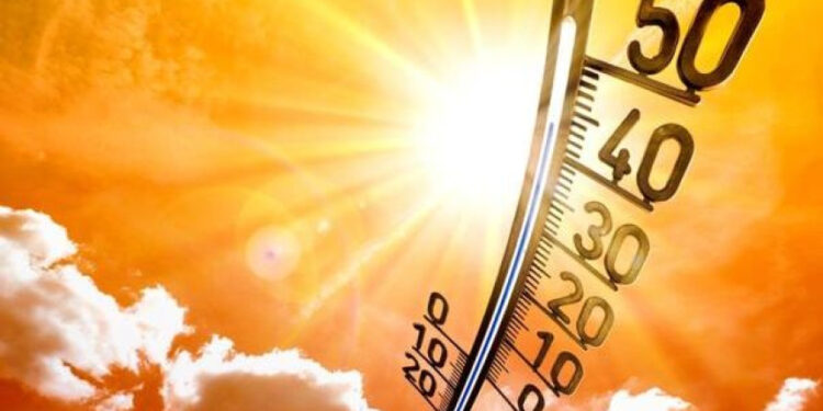 Temperatura të larta sot, kujdes nga ekspozimi në diell