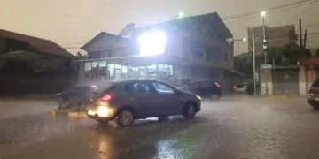 Stuhi dhe reshje intensive shiu në disa qytete në Shqipëri