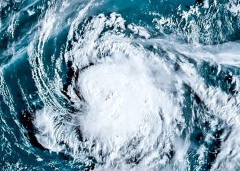 Ish Uragani Leslie vjen në Evropë me rrebeshe të dendura shiu në disa shtete