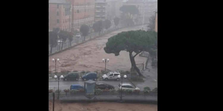 Reshjet e shiut shkaktojnë përmbytje të mëdha në Itali