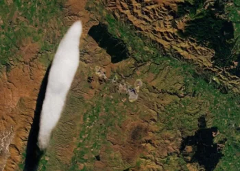Publikohet imazhi i një reje të çuditshme mbi Zelandën e Re, NASA del me shpjegim