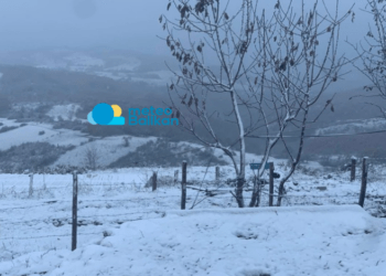 Bora e parë “zbret” në Kosovë