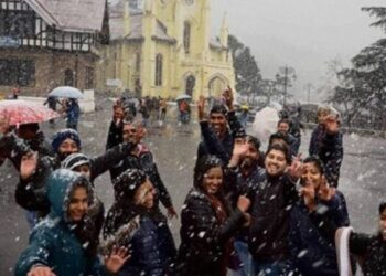 5 arsye psikologjike pse disa njerëz e duan dimrin