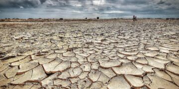 Mbi tre të katërtat e sipërfaqes së tokës po thahet përgjithmonë për shkak të ndryshimeve klimatike