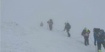 Zhduket meteorologu boshnjak, kërkime masive për ta zhetur – ekipet po luftojnë për të tretën ditë me erën, borën dhe mjegullën